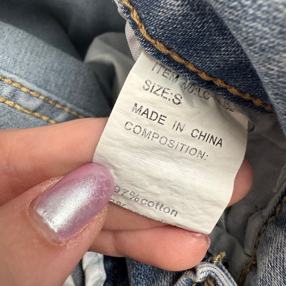 NWT Lizette Collection Jeans with Rhinestone Hearts - Picture 8 of 11